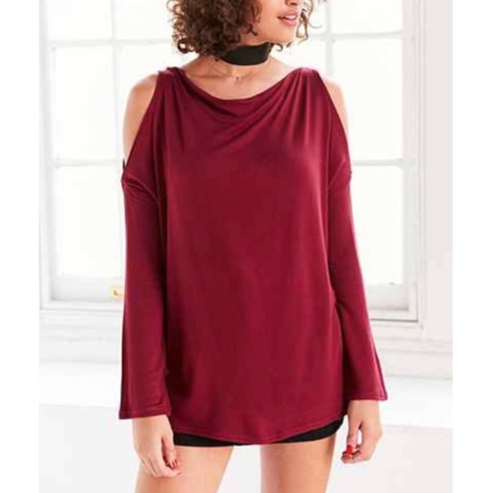 Silence + Noise Cold Shoulder Shirt